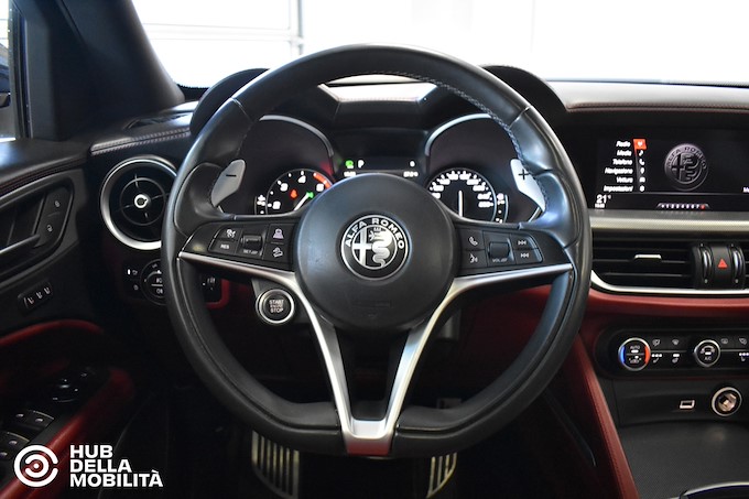 ALFA ROMEO Stelvio 2.2 Turbodiesel 210 CV AT8 Q4 Super